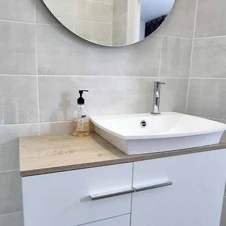 Maison Renovee Au Coeur De - 6 Pers. - Fr-1-879-14 *